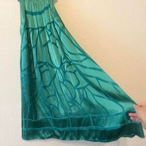 Vintage Y2K Max studio special edition silk dress size S-M